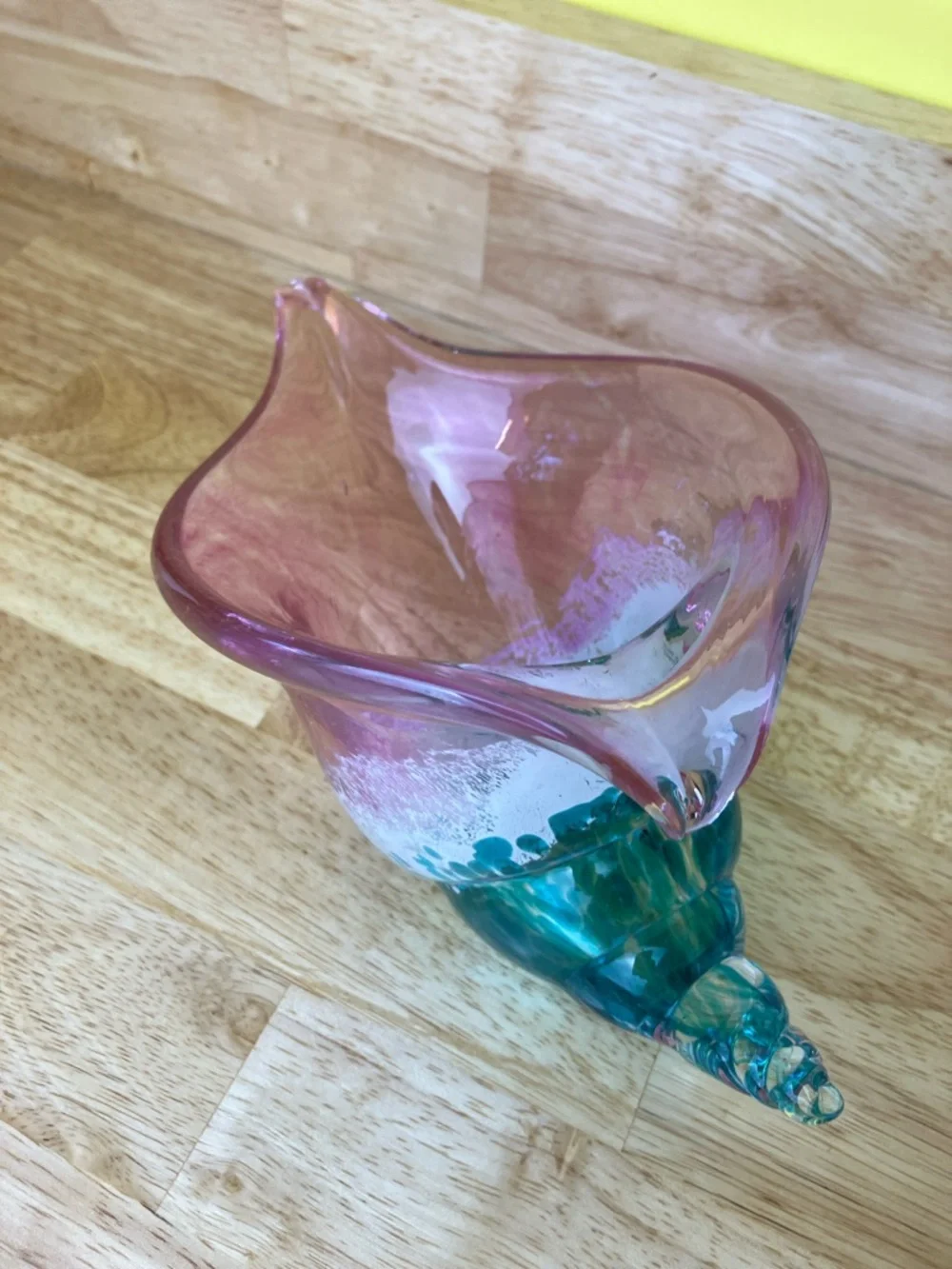 Blown Glass Conch Shell Beach Decor Candy Dish